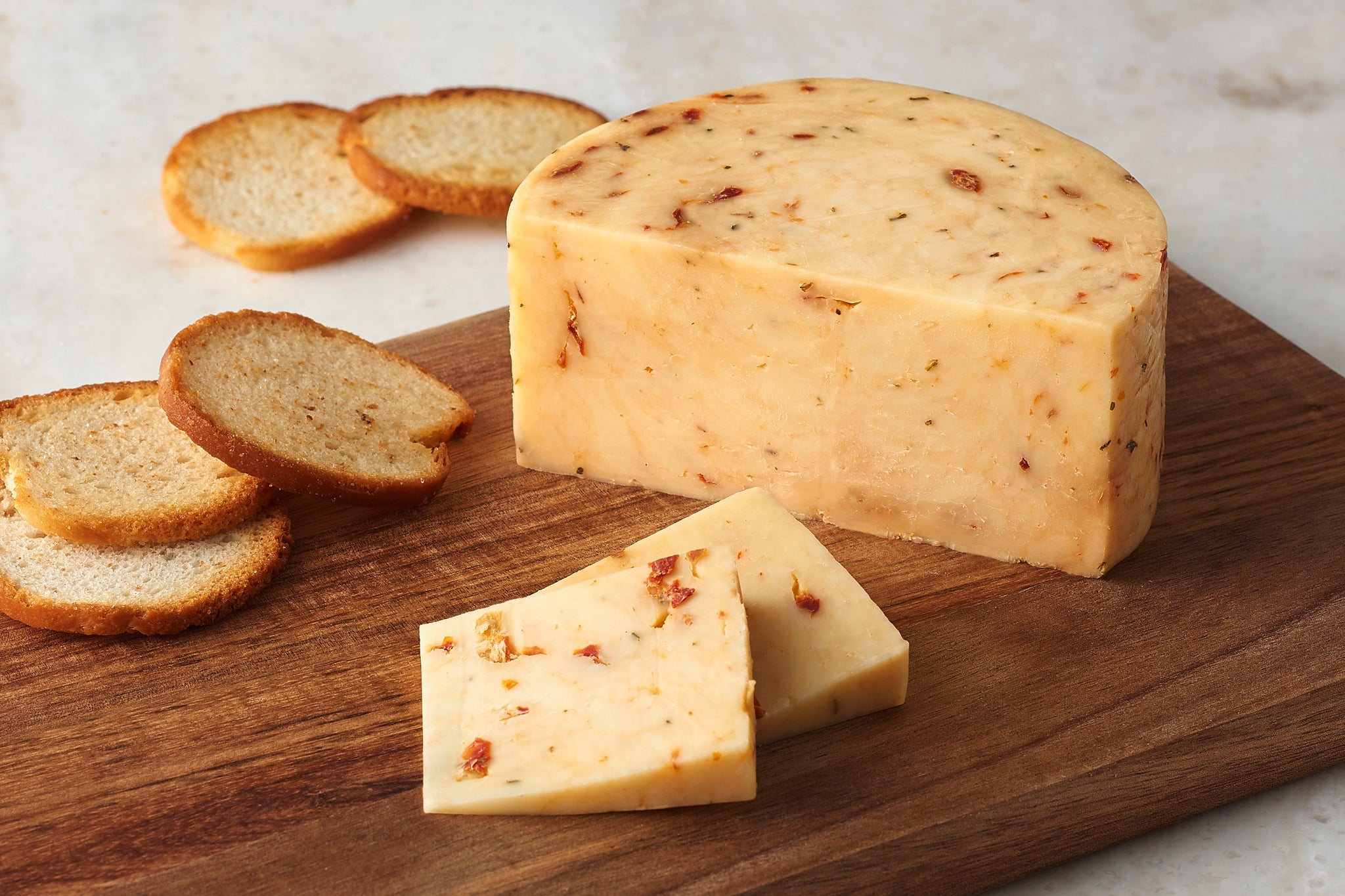 Monterey Jack with Italian Sun-Dried Tomato